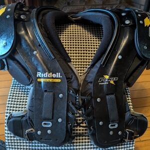 Riddell Power Phantom Black Shoulder Pads